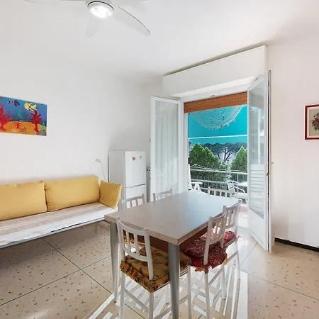 Apartment Il Corallo Albisola Superiore